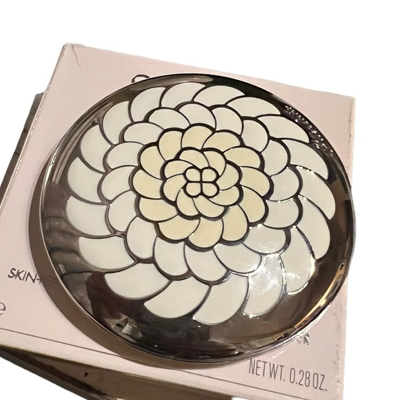 Guerlain meteorites voyage enchante - Picture 2 of 2